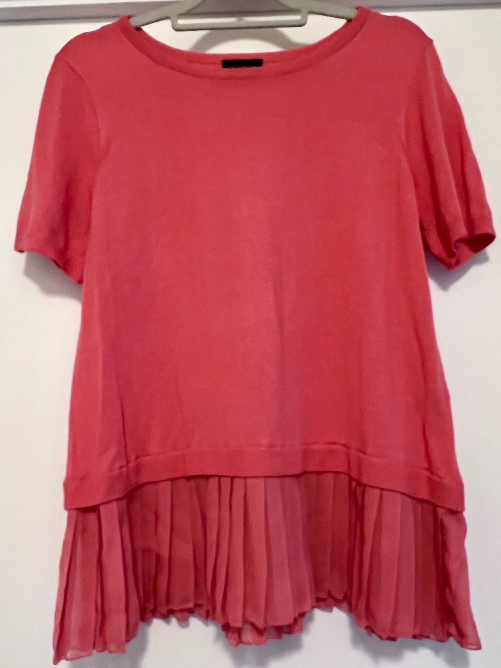 New! The Limited Short Sleeve Boho Sweater (L) ~ Melon, Soft, Pleated hemline